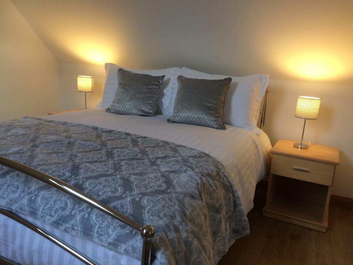 Stuartfield Lairds Cottage מראה חיצוני תמונה
