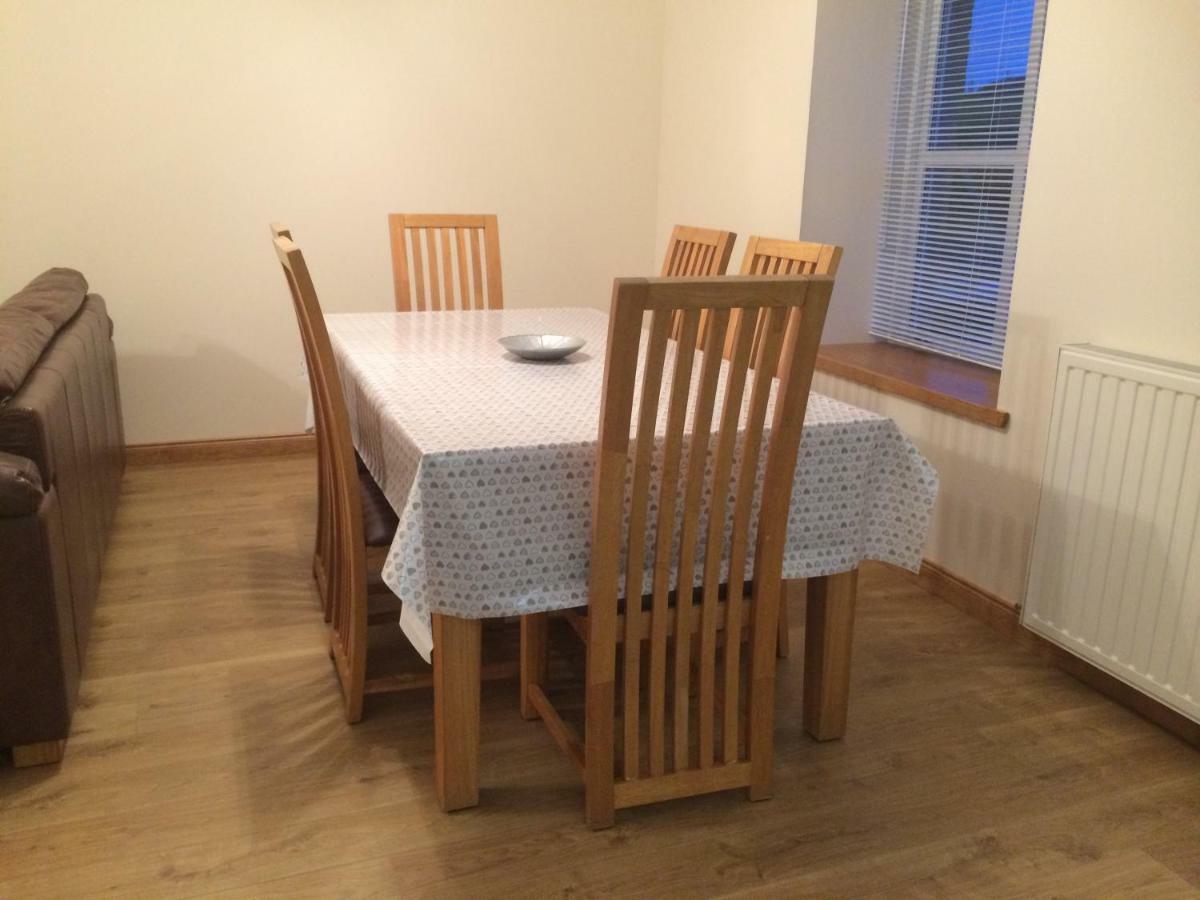 Stuartfield Lairds Cottage מראה חיצוני תמונה