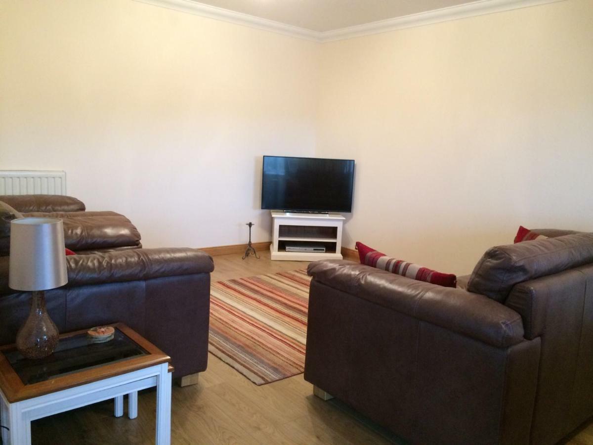 Stuartfield Lairds Cottage מראה חיצוני תמונה